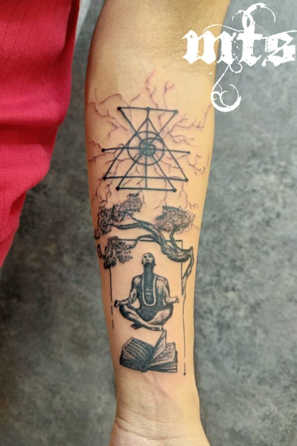 Love Your Life with a Geometric Tattoo by Marco Galdo | Ratta Tattoo